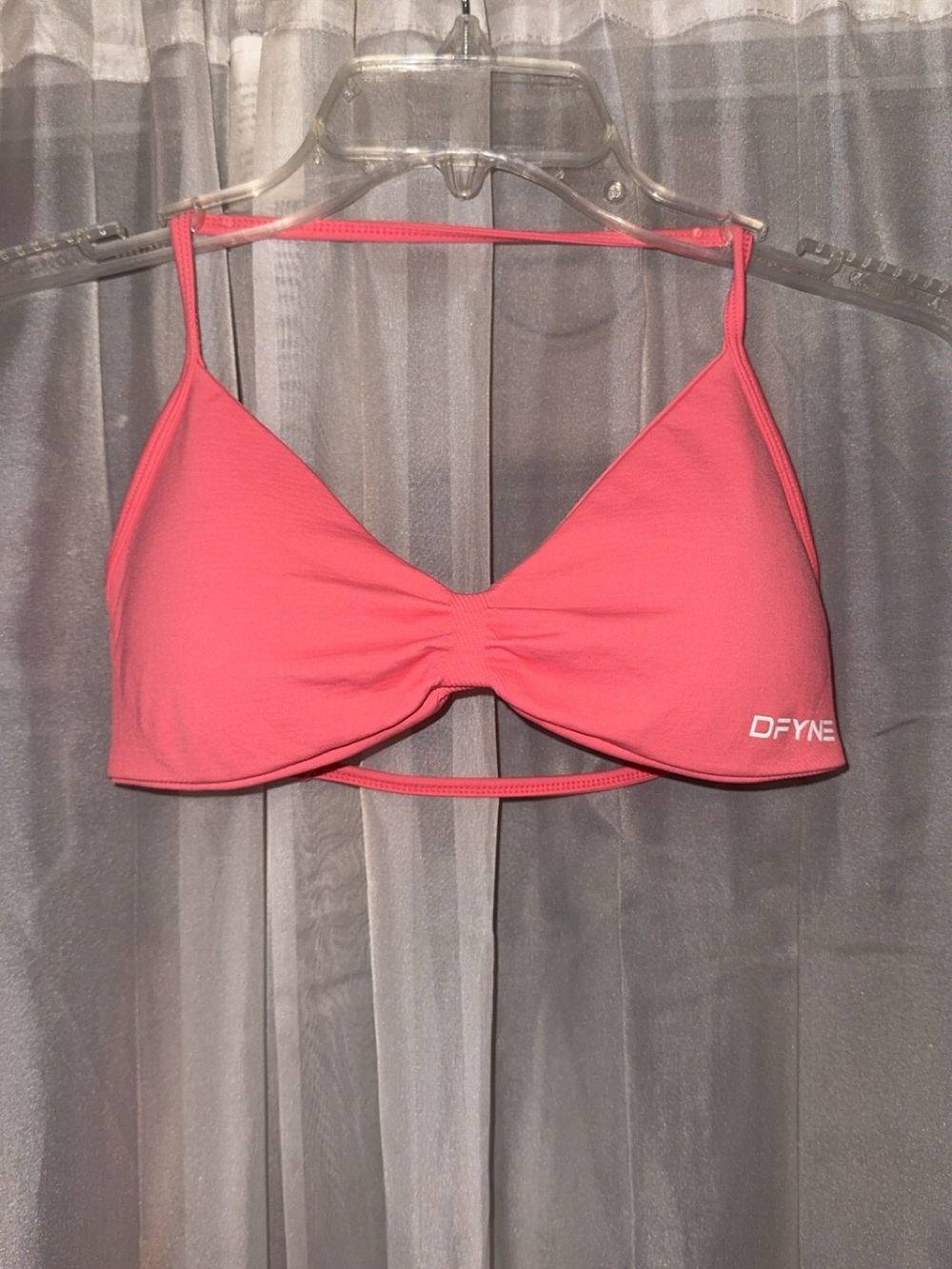 DFYNE Impact Strappy Bra- Pink